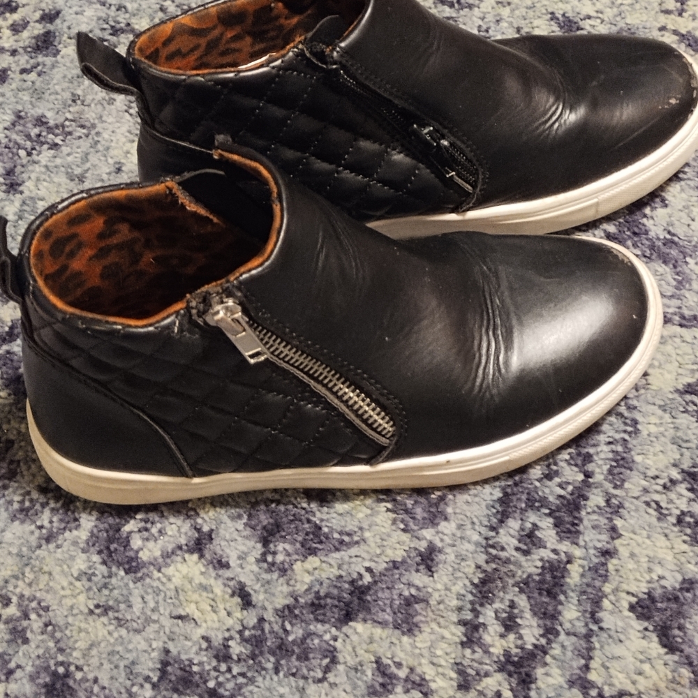 Girls Steve Madden ankle shoes